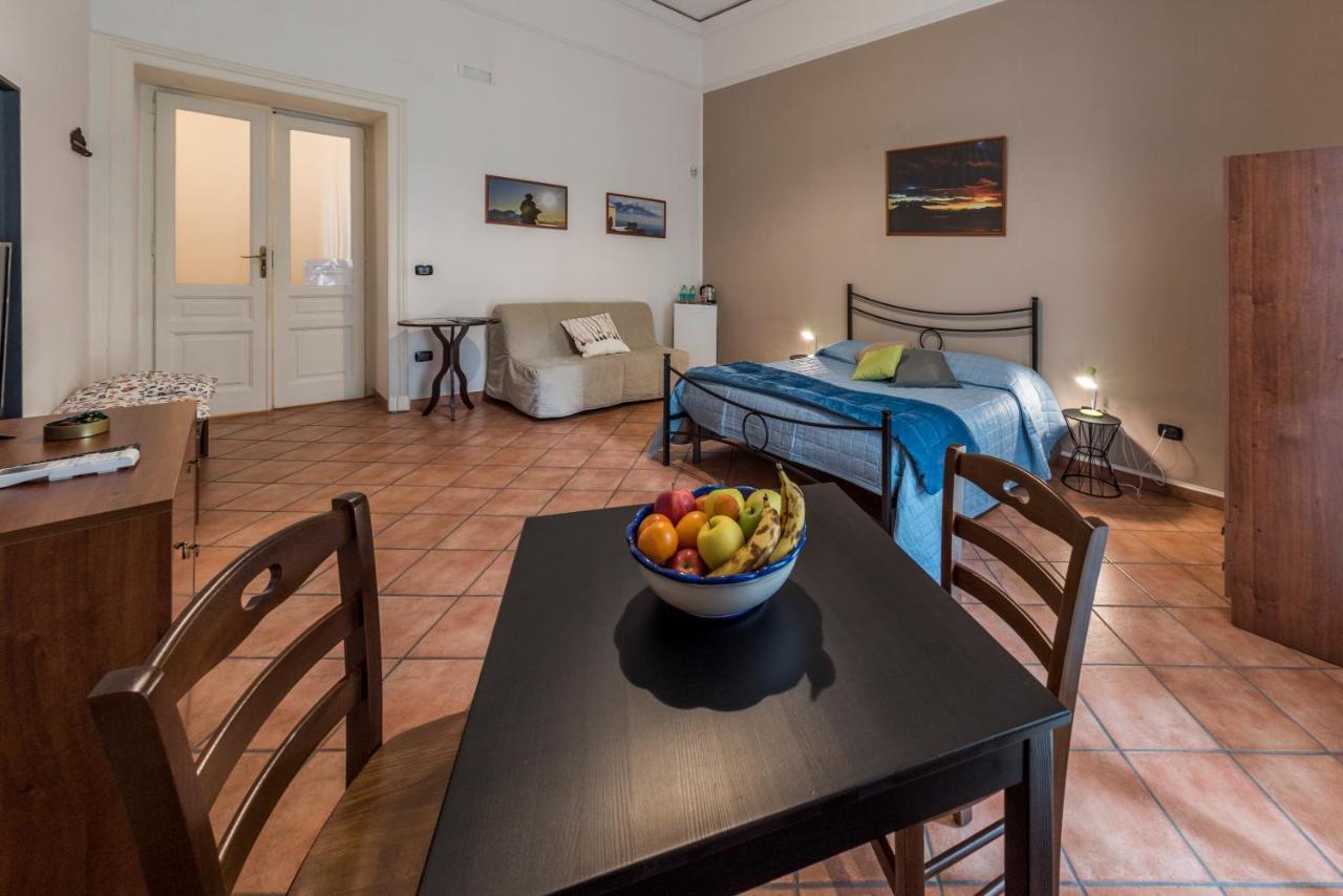 'Na Siesta Bed and Breakfast Napels Buitenkant foto